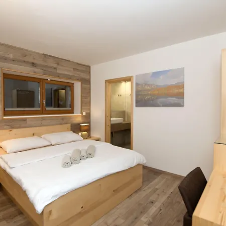 Alpina Guest house 3*