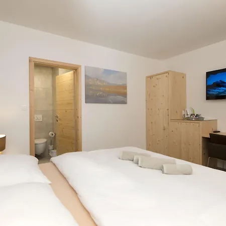 Guest house Alpina Bled