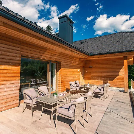 Alpina Guest house 3*