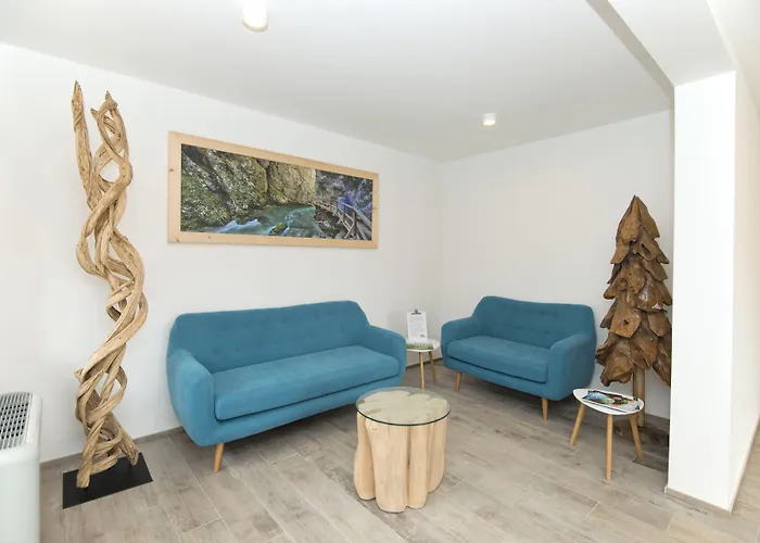 Alpina Gostinjska kuća 3*