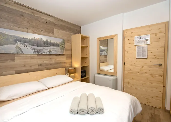 Alpina ゲストハウス