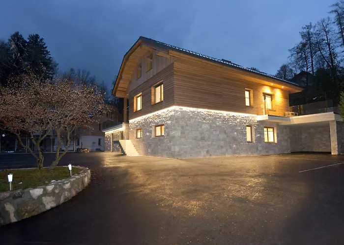 Affittacamere Alpina 3*