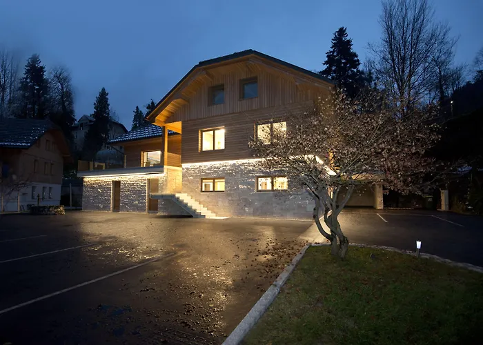 Alpina Gostinjska kuća 3*